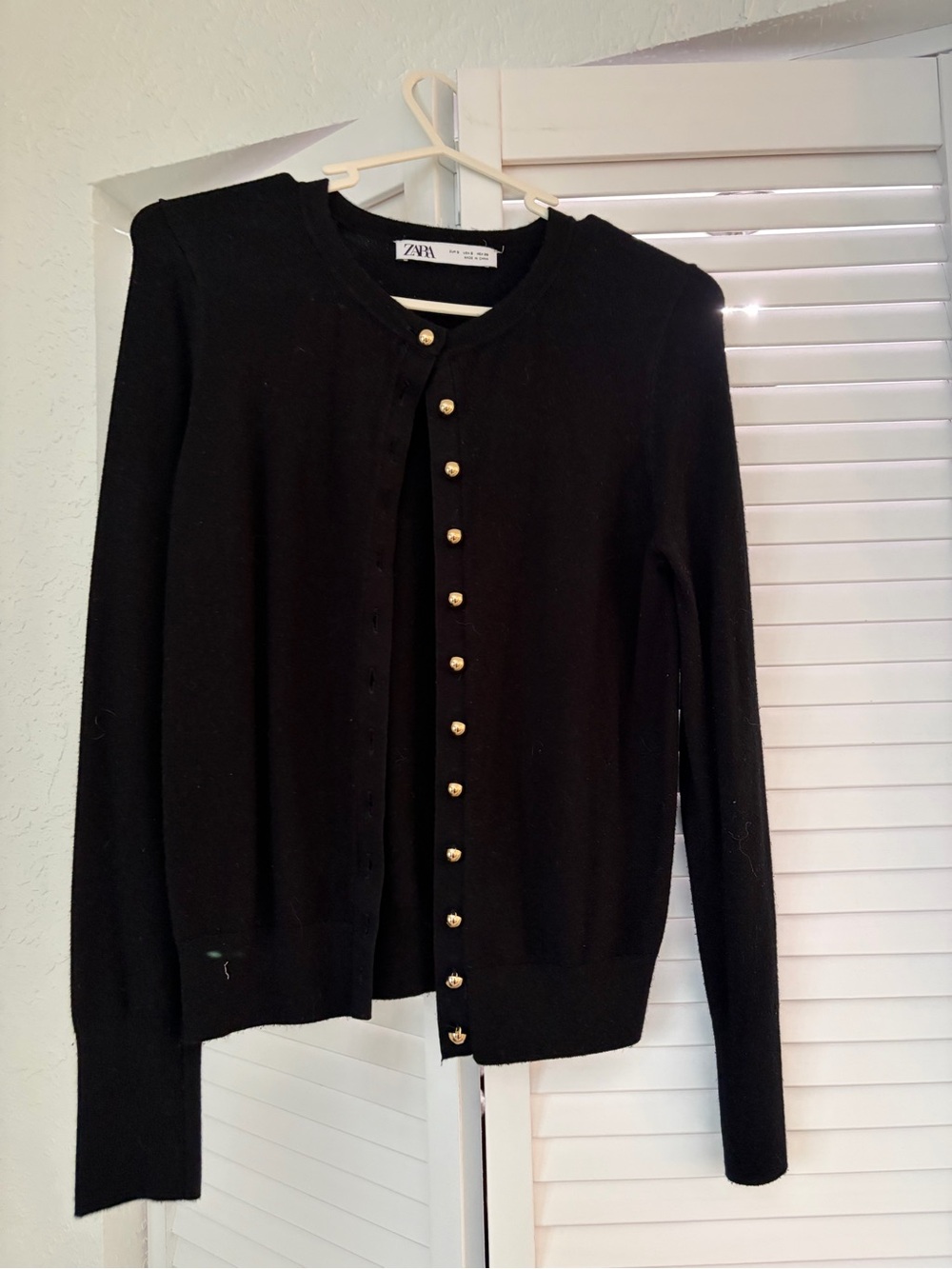 Zara Black Long-Sleeve Cardigan with Gold Buttons